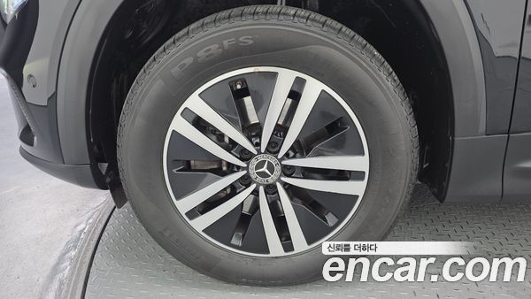 Mercedes-Benz GLB 2021, фото 5