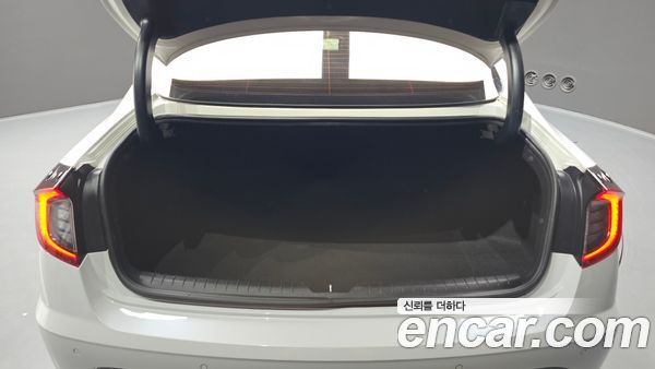 Hyundai Sonata 2022, фото 20