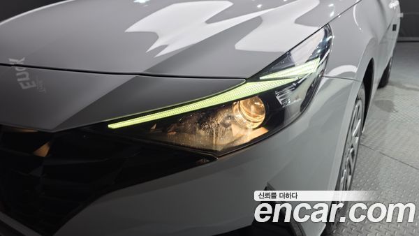 Hyundai Elantra 2021, фото 8