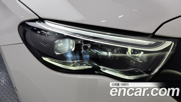 Mercedes-Benz E-Class 2025, фото 8