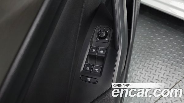 Volkswagen Jetta 2021, фото 31