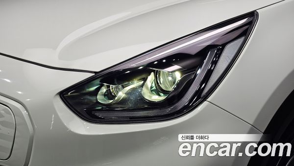 Kia Niro 2023, фото 8
