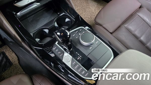 BMW X4 2025, фото 11