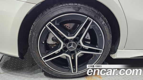 Mercedes-Benz A-Class 2023, фото 5