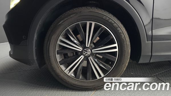Volkswagen Tiguan 2022, фото 5