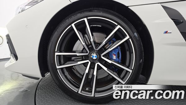 BMW Z4 2024, фото 5