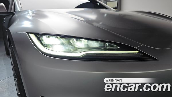 Tesla Model 3 2024, фото 8