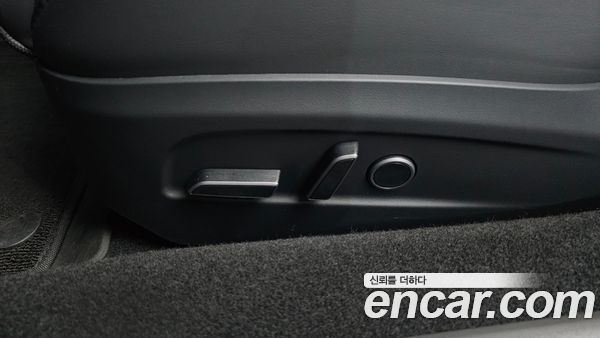 Tesla Model 3 2024, фото 29