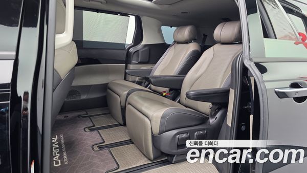 Kia Carnival 2025, фото 17