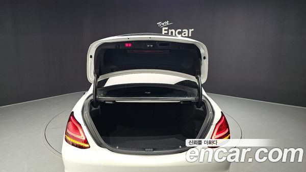 Mercedes-Benz C-Class 2020, фото 25