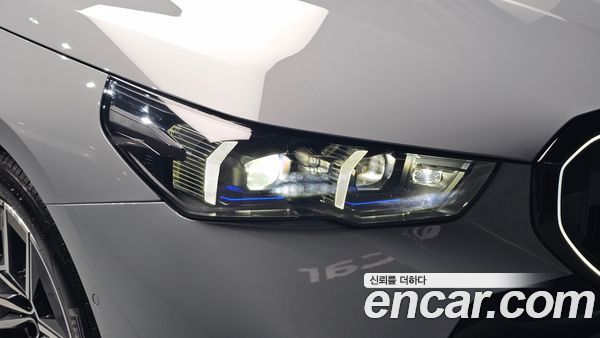 BMW 5 Series 2026, фото 8