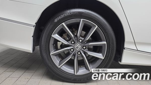 Honda Accord 2021, фото 5