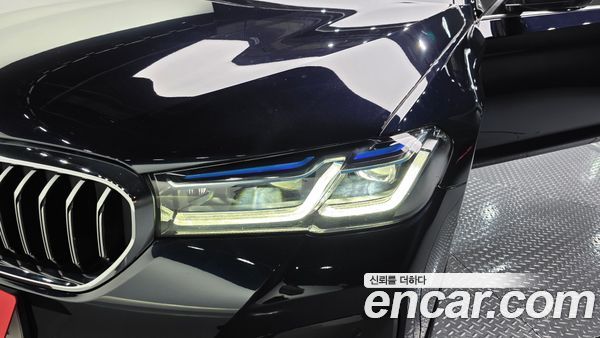 BMW 5 Series 2021, фото 8