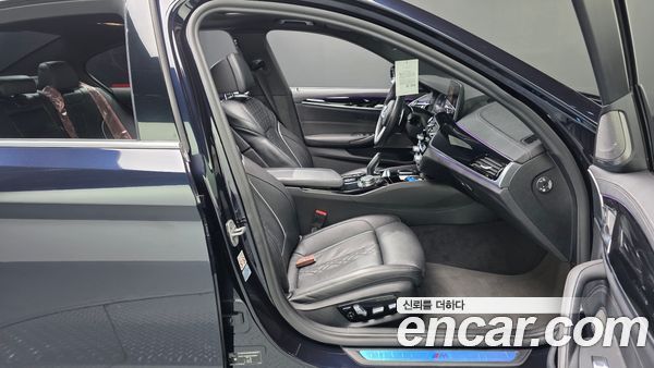 BMW 5 Series 2021, фото 16