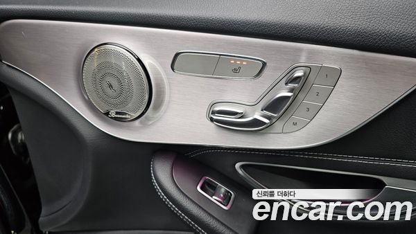 Mercedes-Benz C-Class 2020, фото 29