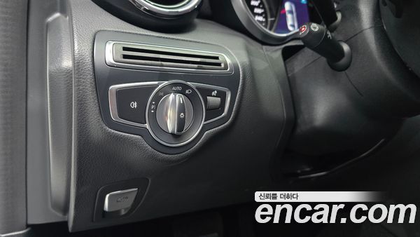 Mercedes-Benz C-Class 2020, фото 19