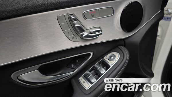 Mercedes-Benz C-Class 2020, фото 25