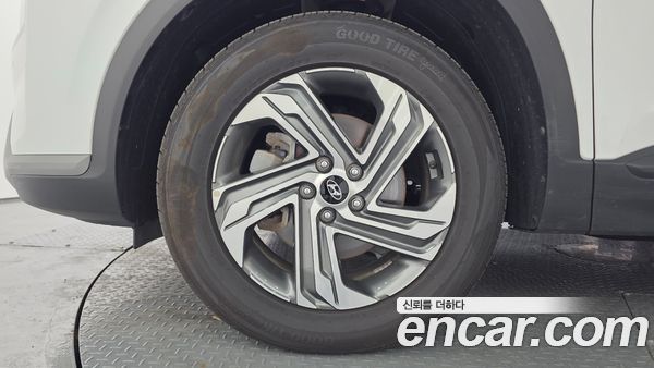 Hyundai Santa Fe 2023, фото 5