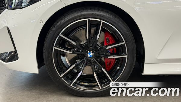 BMW 3 Series 2025, фото 5
