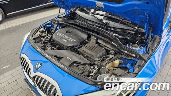 BMW 1 Series 2023, фото 6