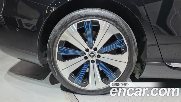 Mercedes-Benz EQS 2023, фото 5
