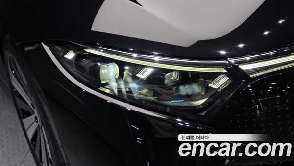Mercedes-Benz EQS 2023, фото 8