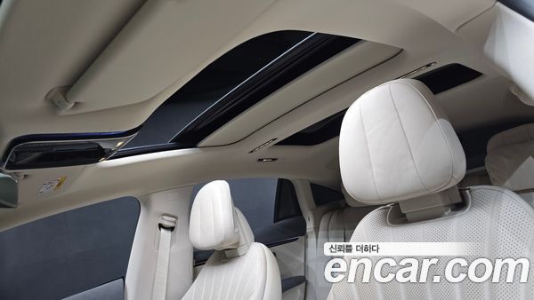 Mercedes-Benz EQS 2023, фото 29
