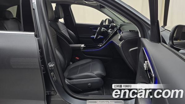 Mercedes-Benz GLC 2023, фото 15