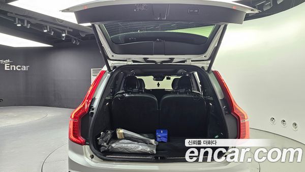 Volvo XC90 2021, фото 20