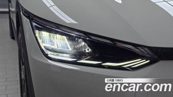 Kia EV6 2023, фото 8