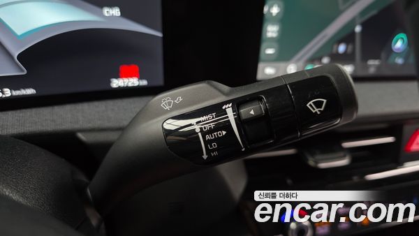 Kia EV6 2023, фото 26