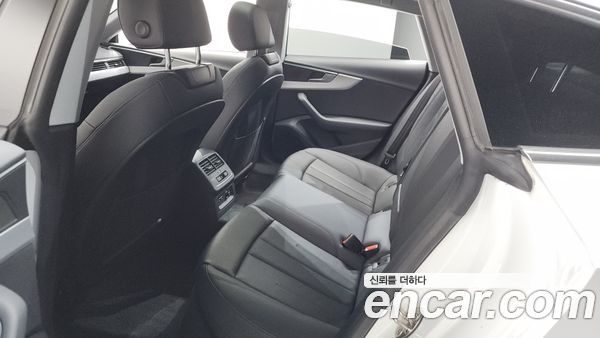 Audi A5 2023, фото 26