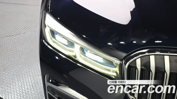 BMW 7 Series 2022, фото 8