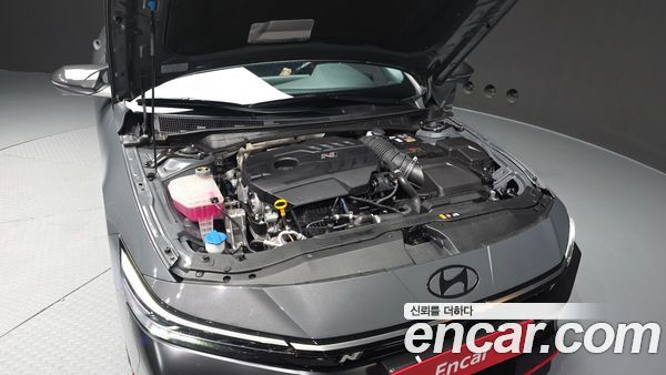 Hyundai Elantra 2024, фото 6
