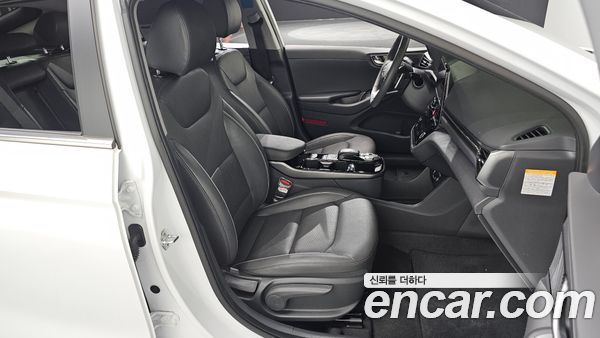 Hyundai IONIQ 2020, фото 16