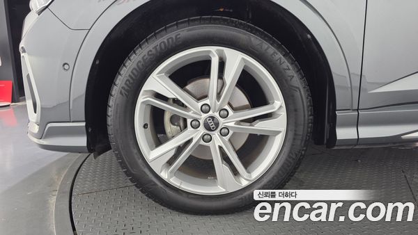 Audi Q3 2022, фото 5