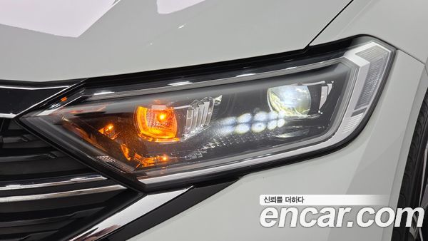 Volkswagen Jetta 2023, фото 8