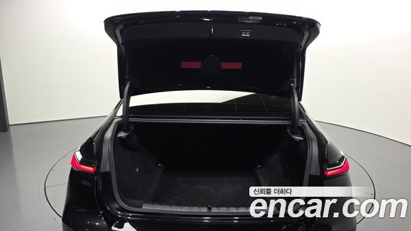 BMW 7 Series 2023, фото 26