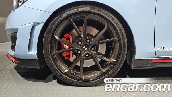 Hyundai Veloster 2021, фото 5