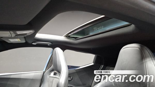 Hyundai Veloster 2021, фото 31