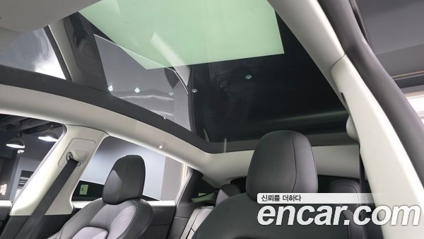 Tesla Model Y 2022, фото 25
