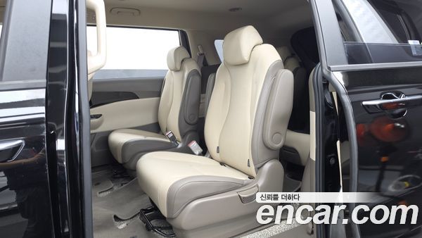 Kia Carnival 2023, фото 16