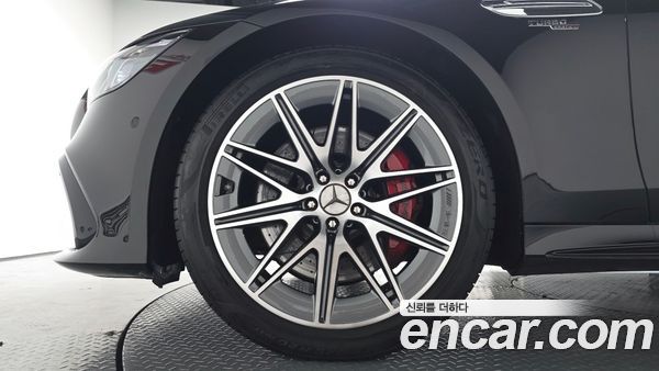 Mercedes-Benz AMG GT 2023, фото 4
