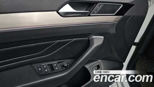 Volkswagen Passat 2022, фото 34