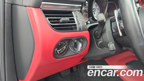 Porsche Macan 2022, фото 24