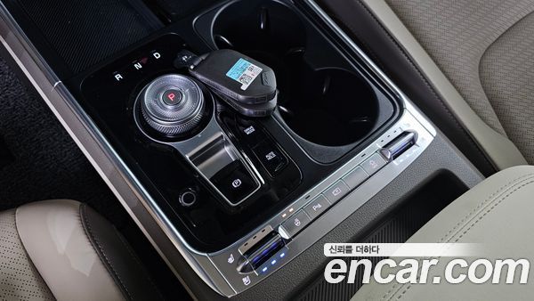 Kia Carnival 2025, фото 9
