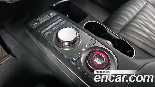 Genesis GV70 2022, фото 12