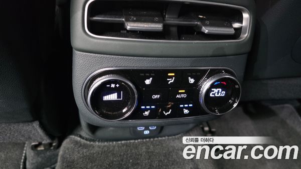 Genesis GV70 2022, фото 29