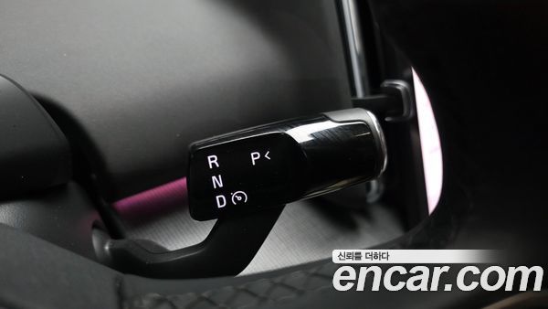 Volvo EX30 2027, фото 9