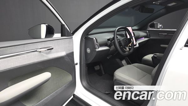 Volvo EX30 2027, фото 10